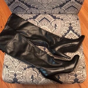 ◾️◾️Black Tall Boots